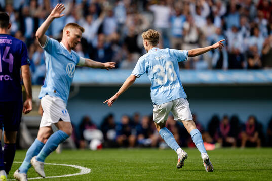 Malmö FFs Hugo Bolin jublar