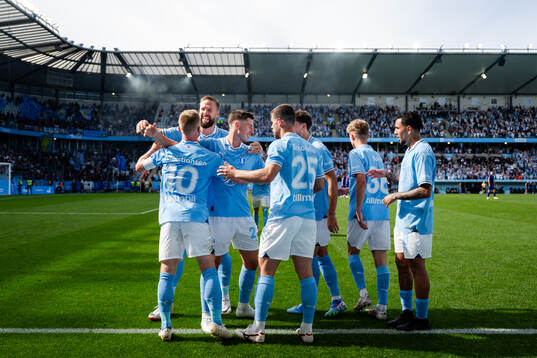Malmö FFs Anders Christiansen och Pontus Jansson jublar