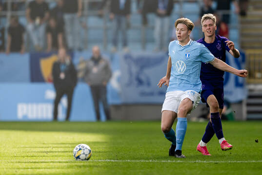 Malmö FFs Nils Zätterström och Djurgårdens Santeri