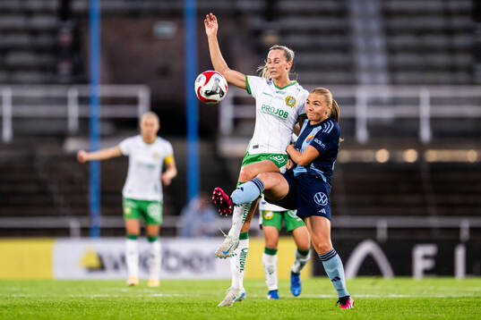 Hammarbys Ellen Wangerheim och Djurgårdens Louise Hvarfner