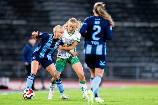Djurgårdens Stinalisa Johansson och Hammarbys Smilla