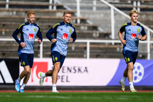 Hugo Larsson, Carl Starfelt and Lucas Bergvall of the