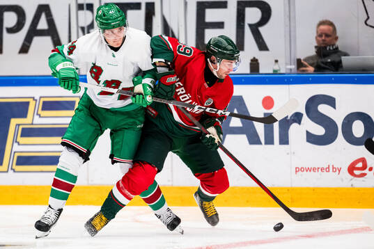 Bläddra bland fler bilder av Ishockey, Träningsmatch, Rögle - Frölunda
