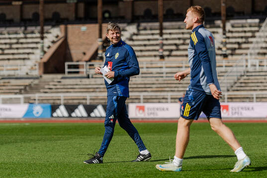 Head coach Jon Dahl Tomasson of the Swedish men's football