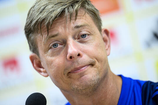 Head coach Jon Dahl Tomasson of the Swedish national