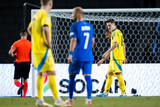 Mattias Svanberg of Sweden looks dejected