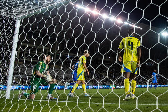 goalkeeper Viktor Johansson, Anton Salétros and Isak Hien