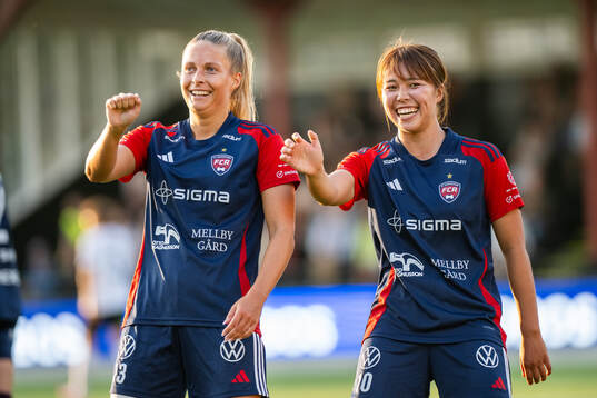 Bläddra bland fler bilder av Fotboll, Damallsvenskan, Rosengård - Brommapojkarna
