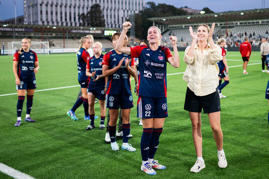 FC Rosengårds Olivia Schough jublar