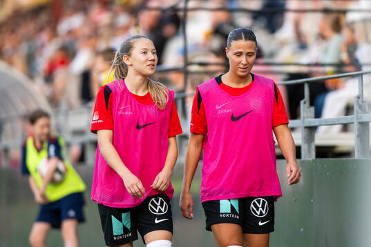 Brommapojkarnas Paula Broddner Klingspor till vänster