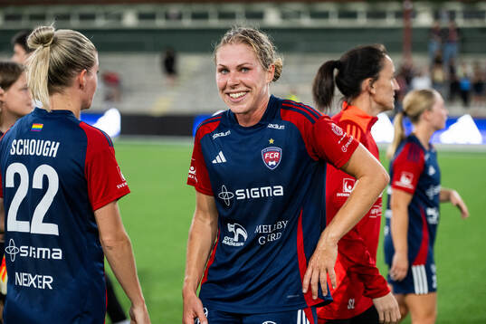 FC Rosengårds Rebecca Knaak jublar