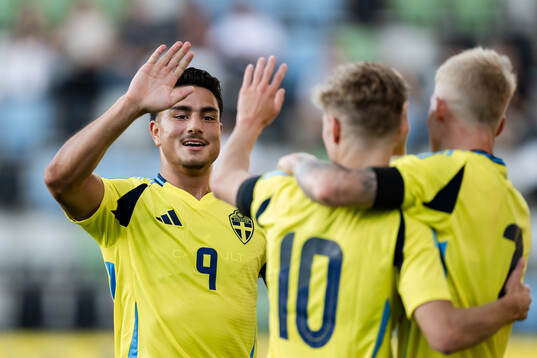 Jusef Erabi, Hugo Bolin and Melker Widell of Sweden