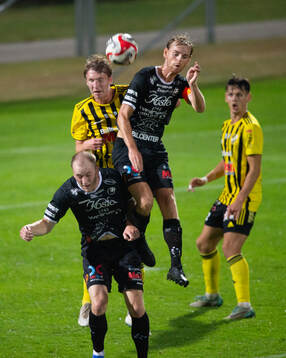 IFK Hässleholms Hugo Arvidsson i matchen i division 2