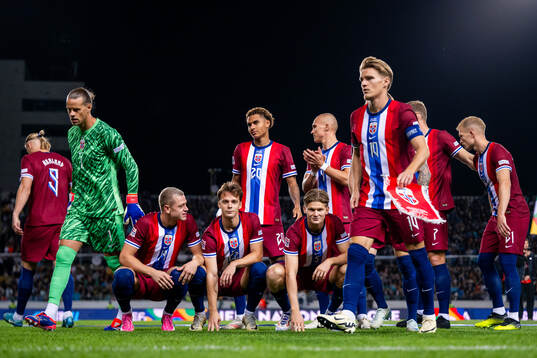 Goalkeeper Ørjan Håskjold Nyland, Julian Ryerson, Felix