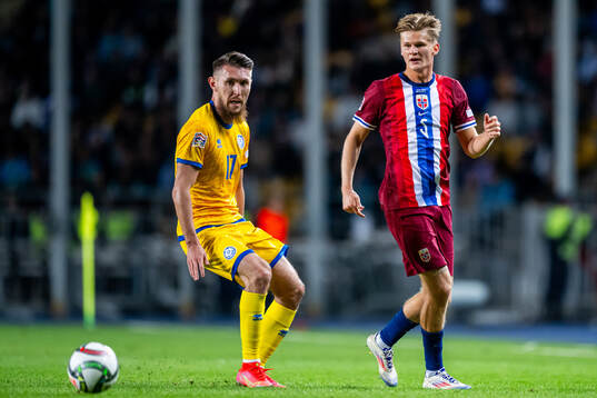 Abat Aimbetov of Kazakhstan and David Møller Wolfe of