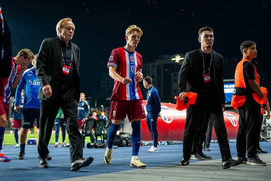 Geir Ellefsen, head of security, and Martin Ødegaard of