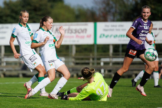 Varbergs Edith Eriksson gör 1-3