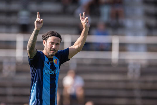 Djurgårdens Enrico jublar