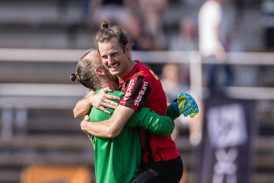 Brommapojkarnas målvakt Benny Lekström och Olof Guterstam