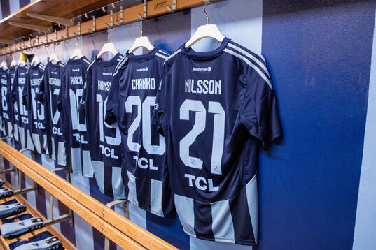 Djurgårdens legendarlags matchtröjor
