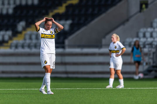 AIKs Jennie Nordin deppar