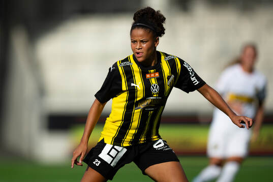 Häckens Felicia Schröder