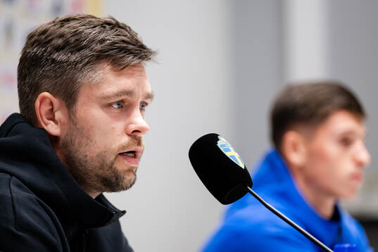 Head coach Jürgen Henn of Estonia