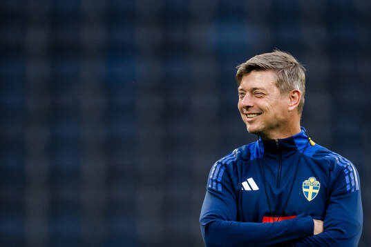 Head coach Jon Dahl Tomasson of the Swedish men's football