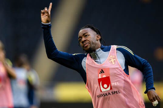 Anthony Elanga of the Swedish men's football national team