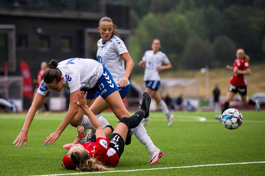 Mille Helland Flø of Kolbotn and Sanne Bolette Dale Lekven