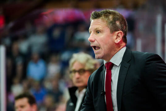 head coach Kirk Furey of Klagenfurt