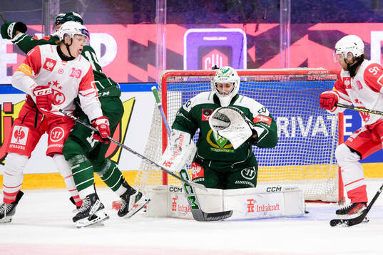 goaltender Damian Clara of Färjestad