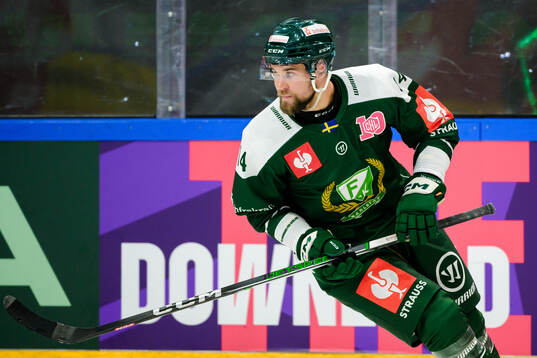 Henrik Björklund of Färjestad  celebrates
