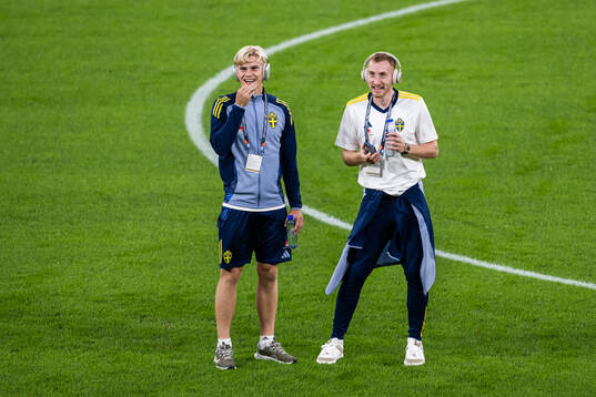 Lucas Bergvall and Dejan Kulusevski of Sweden