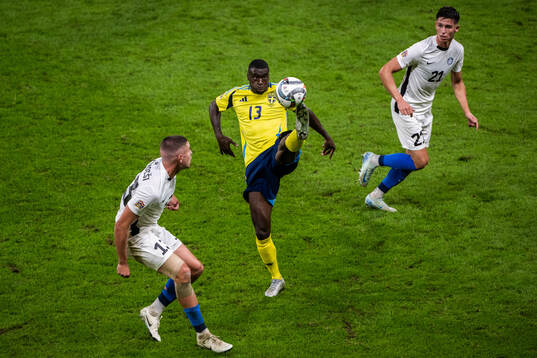 Ken Sema of Sweden