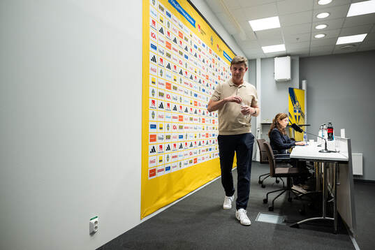 Head coach Jon Dahl Tomasson of Sweden at the press