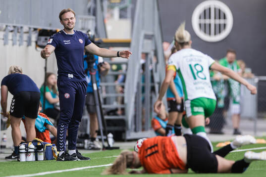 Kristianstads tränare Daniel Agnergård reagerar