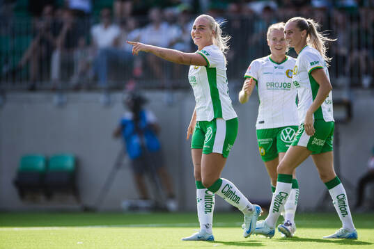 Hammarbys Cathinka Tandberg jublar
