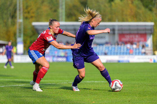 Vittsjös Olivia Wänglund och Djurgårdens Therese Åsland