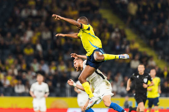 Alex Matthias Tamm of Estonia and Isak Hien of Sweden
