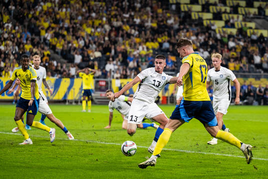Maksim Paskotsi of Estonia sees Viktor Gyökeres of Sweden
