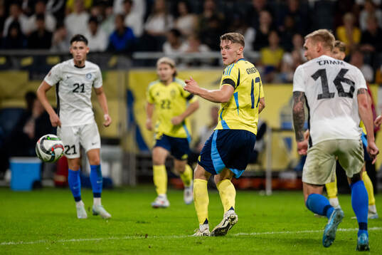 Viktor Gyökeres of Sweden