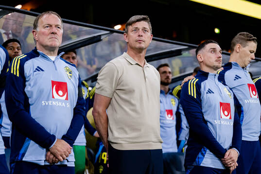 Assistant coach Remy Reijnierse and head coach Jon Dahl