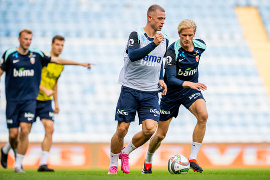 Julian Ryerson and Morten Thorsby of the Norwegian national
