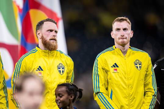 goalkeeper Viktor Johansson and Dejan Kulusevski of Sweden