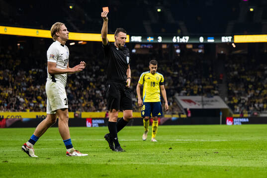 Kevor Palumets of Estonia looks dejected