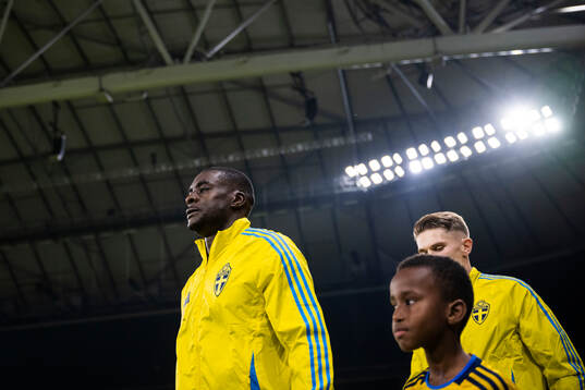 Ken Sema and Viktor Gyökeres of Sweden