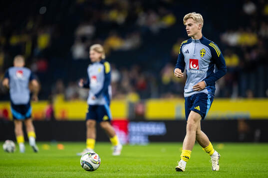 Lucas Bergvall of Sweden