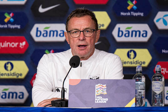Head coach Ralf Rangnick of Austria