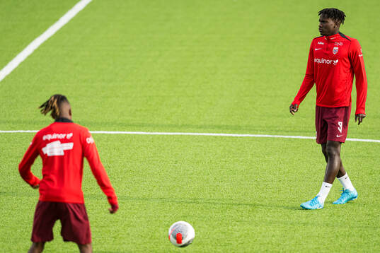 Seedyahmed Tijan Jatta of Norway warms up
